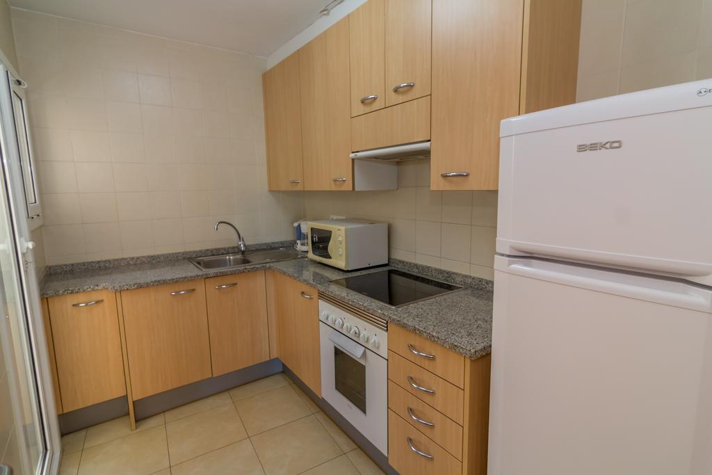 Apartamento Agi Riera La Cuana Rosas Habitación foto